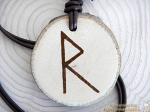 Runen Amulett "Raidho"