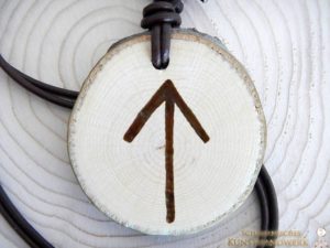Runen Amulett "Tiwaz"