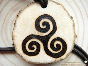 Seelen Amulett "Triskele"