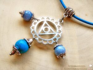 Chakra Amulett "Halschakra"
