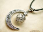 Mond Amulett "Eichen Mond"