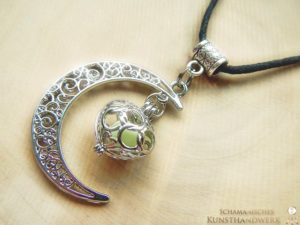 Mond Amulett "Kräuter Mond"