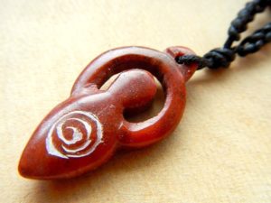 Speckstein Amulett "Göttin der Liebe"