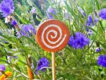 Spiritueller Gartenstecker "Spirale" – Bild 5