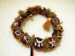 Kastanien Kranz "Wicca" – Bild 4