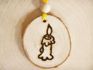 Ostara Anhänger "Kerze"