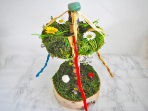 Beltane Baum "Wicca" von oben (Abb. ähnlich)